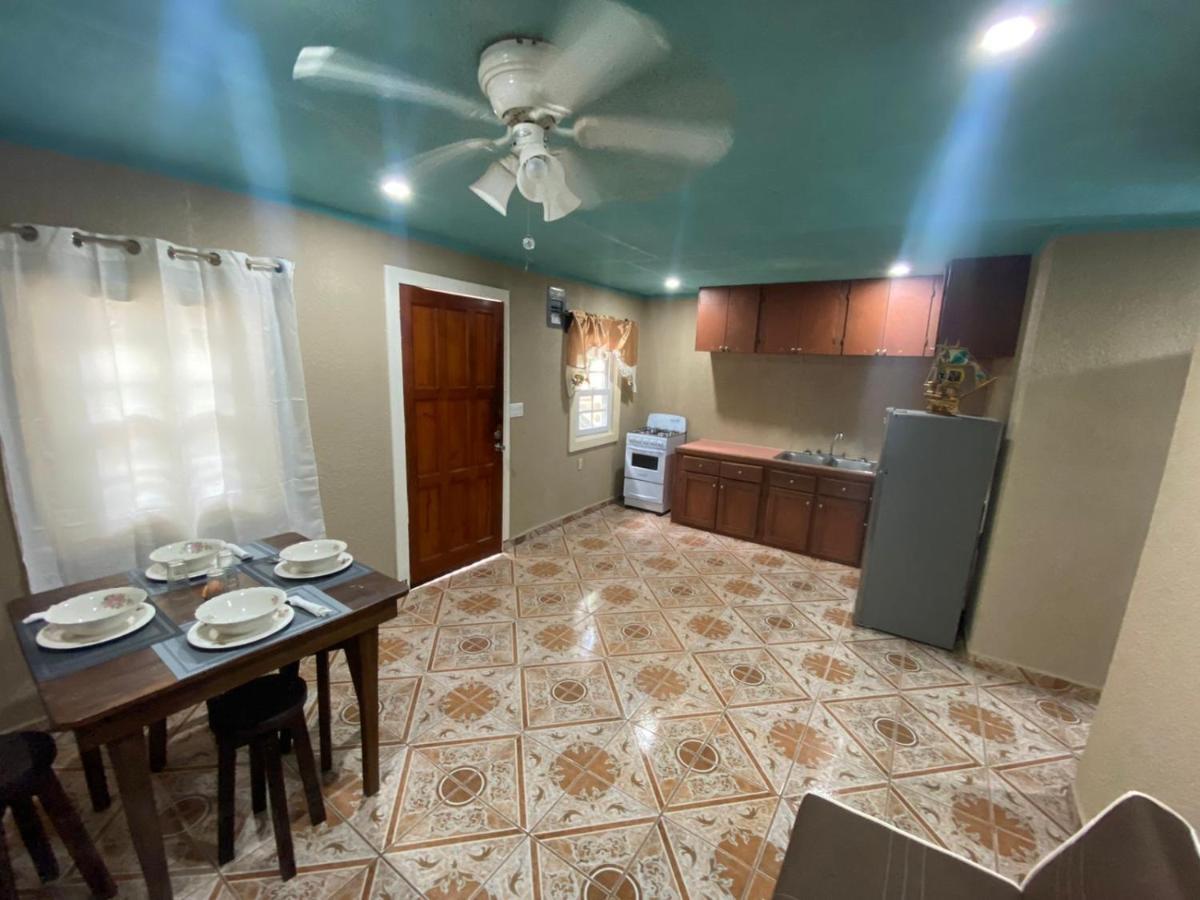 Forest View Apartment Six Huts Εξωτερικό φωτογραφία